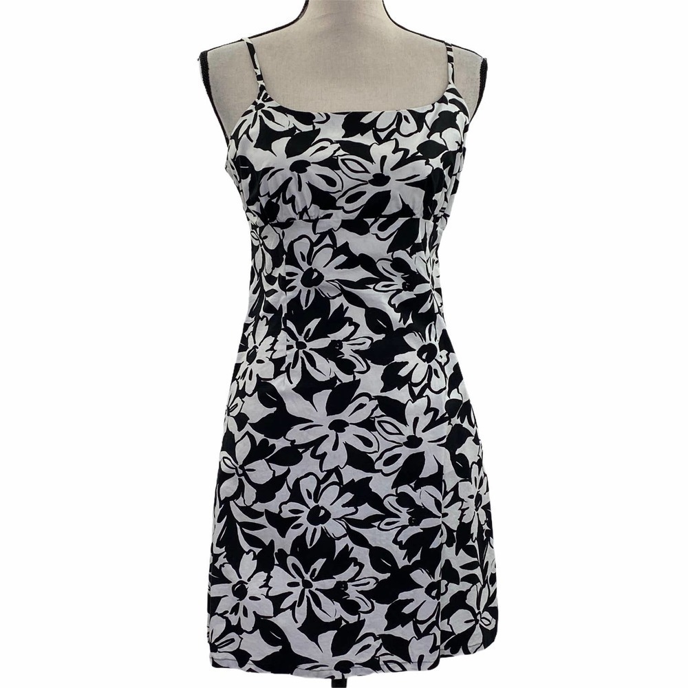 Gas CO Black White Floral Mini Sleeveless Dress 7